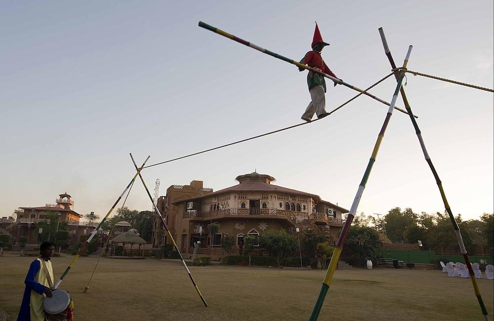 Nirali Dhani Ethnic Heritage Hotel And Resort جودبور المظهر الخارجي الصورة