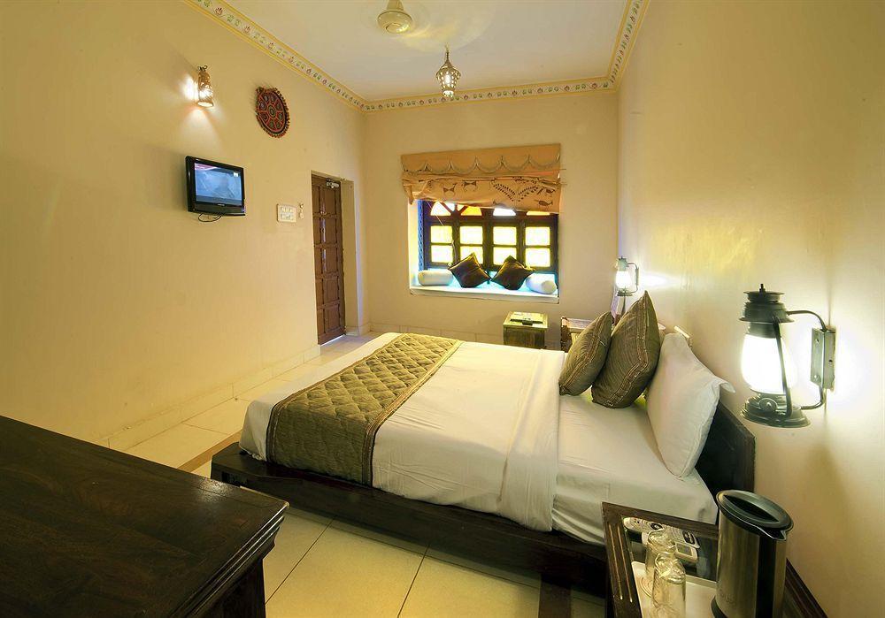 Nirali Dhani Ethnic Heritage Hotel And Resort جودبور المظهر الخارجي الصورة